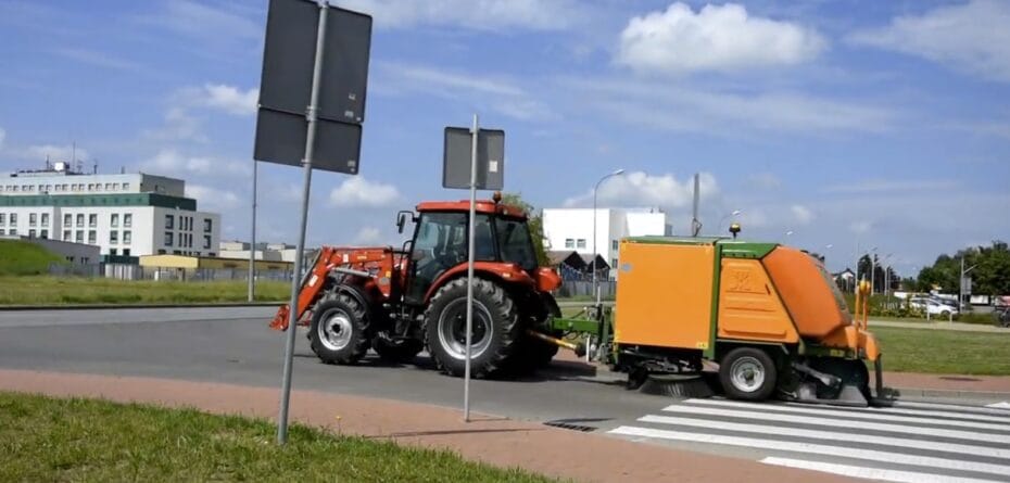 Przeglądy okresowe sprzętu komunalnego Pronar zamiatarka