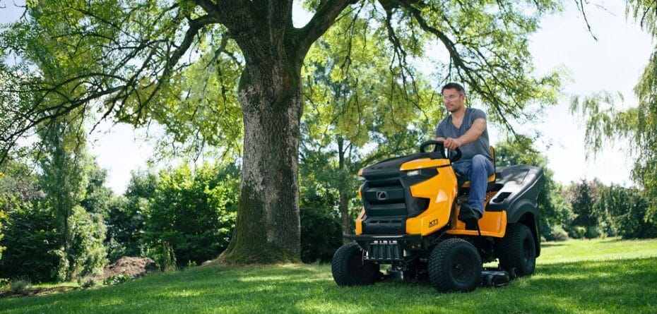 Ciągnik komunalny diesel czy benzyna