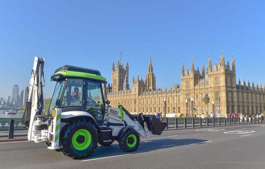 Silnik wodorowy JCB z europejską homologacją typu