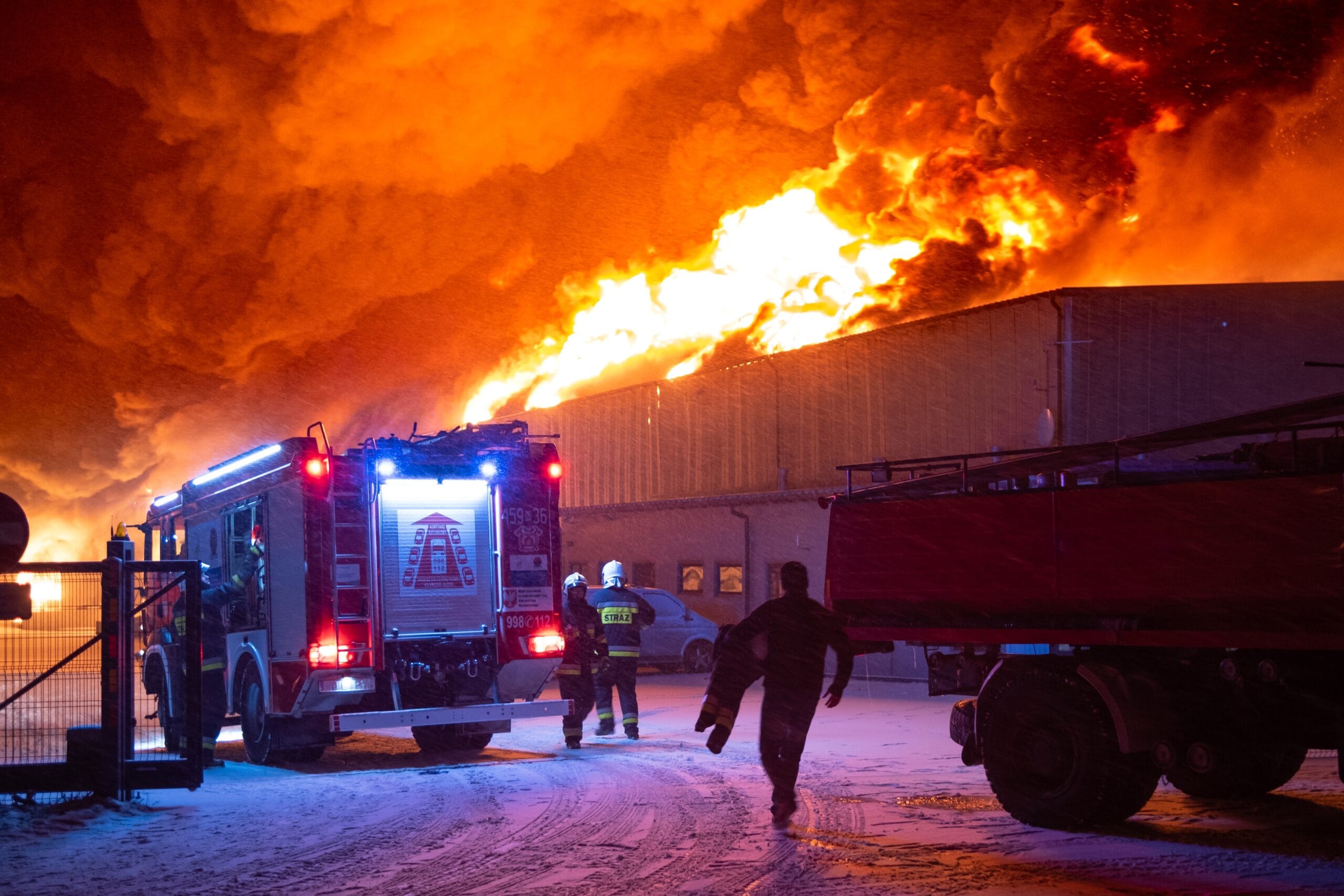 Zagrożenia pożarowe w halach garażowych i warsztatach komunalnych