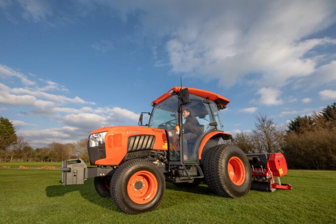 Kubota serii L2