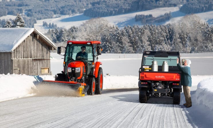 Kubota serii L2 znakomicie sprawdza się także w sezonie zimowym.