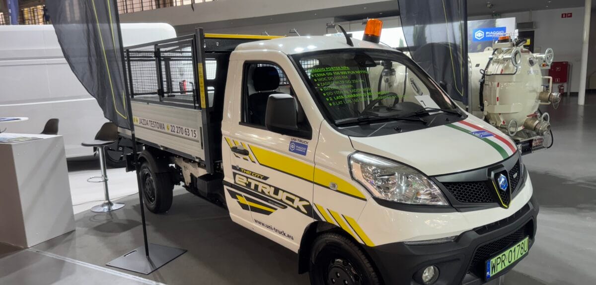Elektryczne pojazdy transportowe – co pokazali wystawcy na targach POLECO?