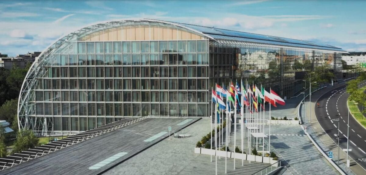 Ponad 1 mld zł z Europejskiego Banku Inwestycyjnego na projekty rozwoju polskich miast