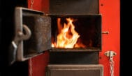 Masz piec na paliwo stałe? Sprawdź czy posiada on certyfikat Ekoprojektu