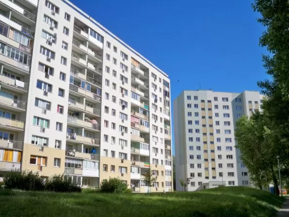hałas w&nbsp;bloku a&nbsp;granice prawa własności