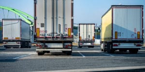 Napęd wodorowy w autach ciężarowych – czy to przyszłość transportu ciężkiego?