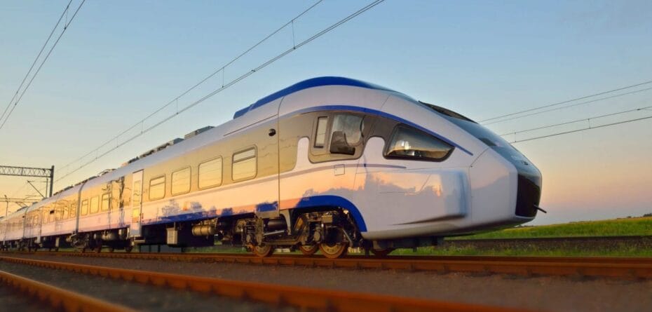 Rewolucja na kolei za 180 mld zł. Pociągi wracają do tego miasta po 33 latach