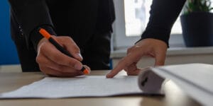 Finanse administracji publicznej na widoku: co sprawdzimy w&nbsp;Centralnym Rejestrze Umów?