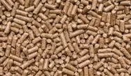 Pellet przed zimą 2026/2027 drożeje. Ile trzeba zapłacić za ogrzewanie domu?